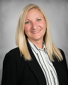Jennifer Esser Jennifer Esser